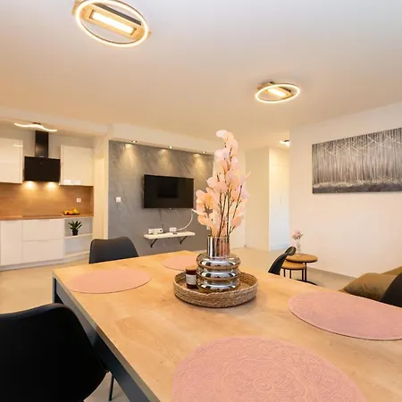 Appartamento Apartman Lovre Obrovac